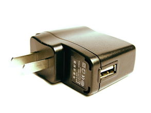 昂达USB充电器数码周边产品产品图片1
